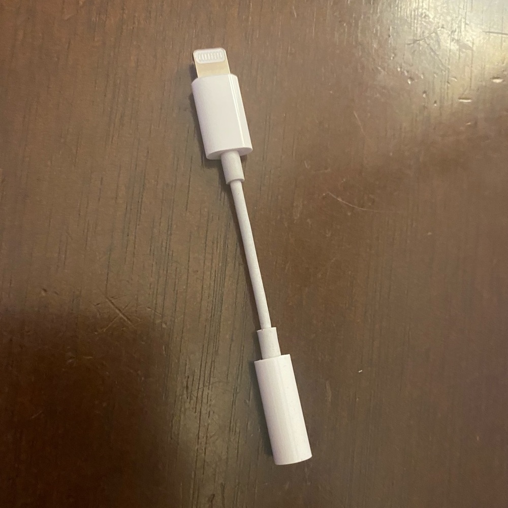 IPhone Adapter Piece